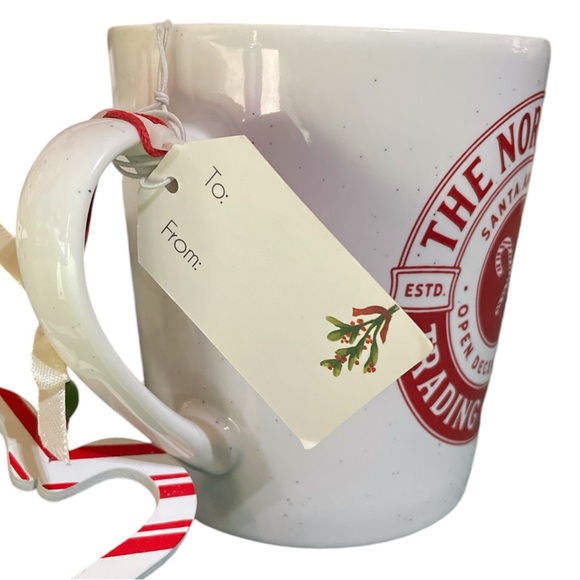 The Mistletoe Company Santa North Pole Trading Company Mug Red Inside NWT - Picture 4 of 12
